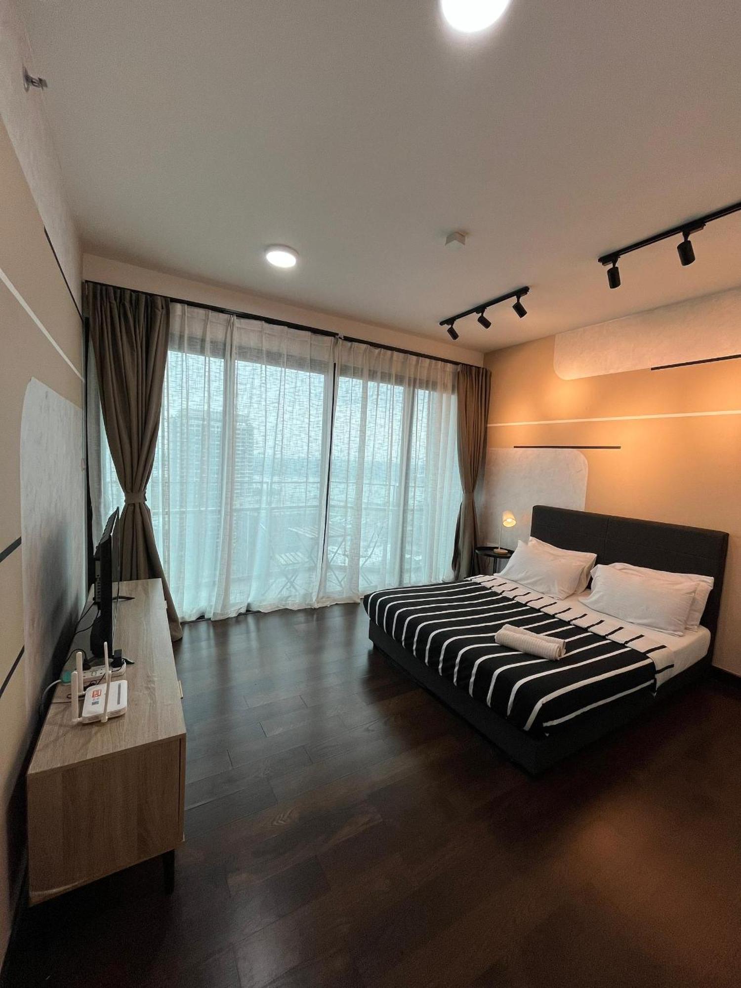 Almas Puteri Harbour Nusajaya Suite Room Exclusive Room 5 Min To Legoaland By Homespace Екстериор снимка